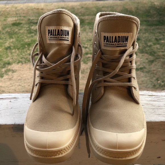 Palladium Combat Boot - Picture 2 of 12